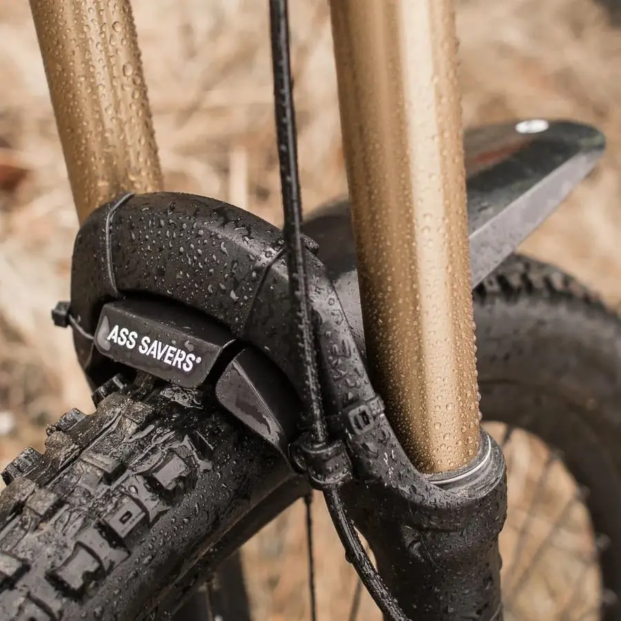 ass_savers_front_mudguard_mtb_mudder-8_900x.webp