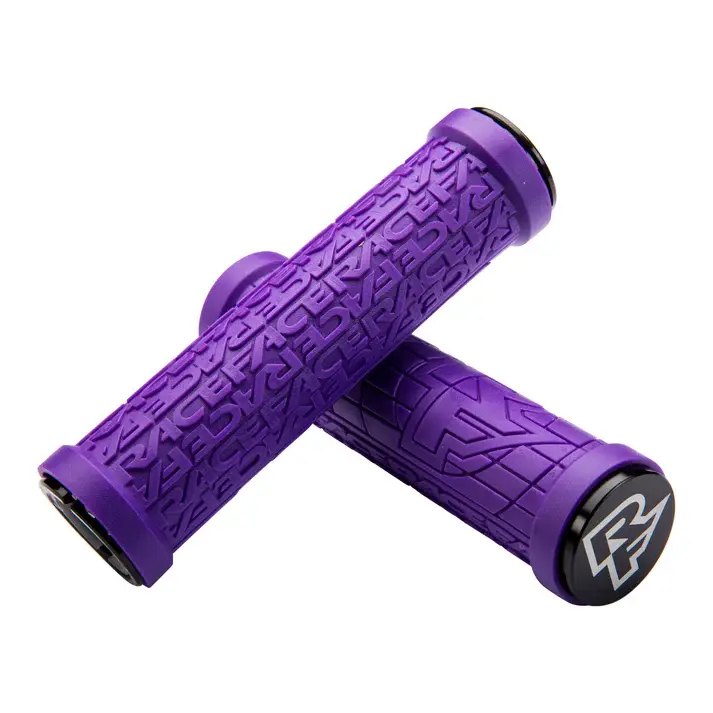 PUÑOSMORADO.webp