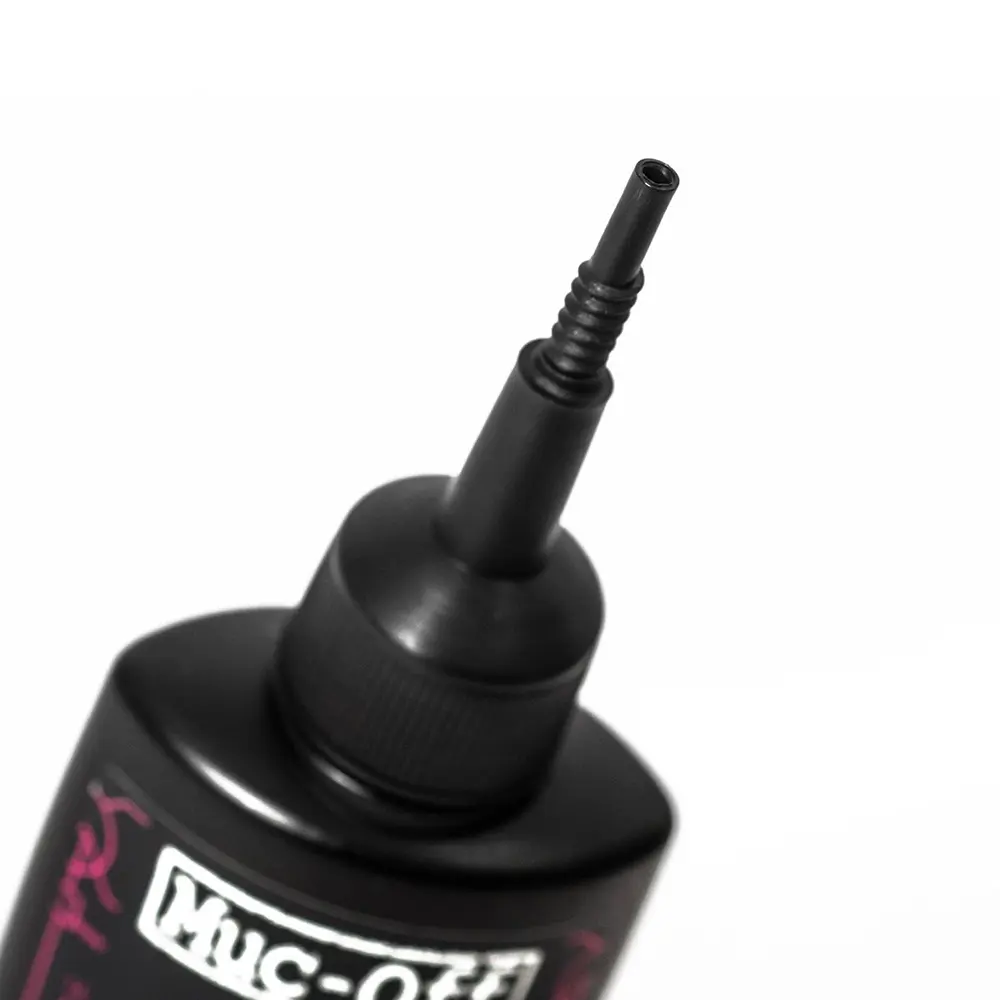 Muc-Off-Lubricante-cerámico-húmedo-C3-120ml-3.webp