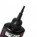 Muc-Off-Lubricante-cerámico-húmedo-C3-120ml-3.webp