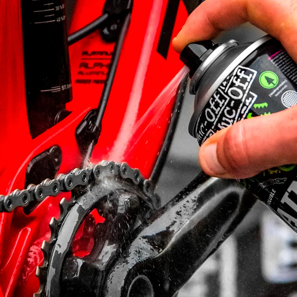Muc-Off-Bio-Limpiador-de-cadena-400ml-7.webp